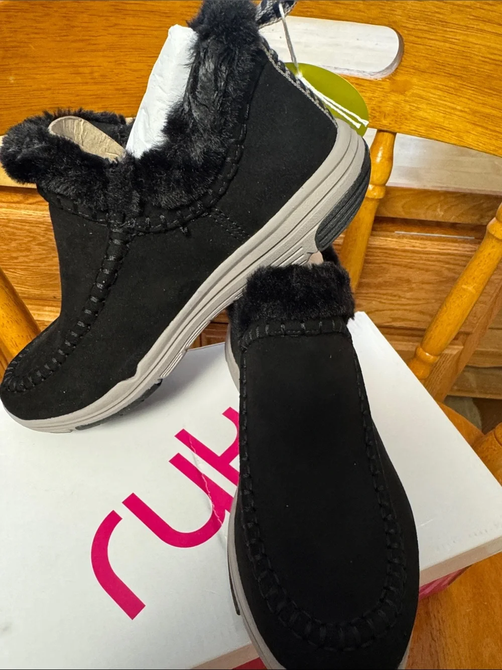 Ryka NWB 7.5M Black Faux-Fur Cuff Slip-On ankle walking water proof bootie shoe